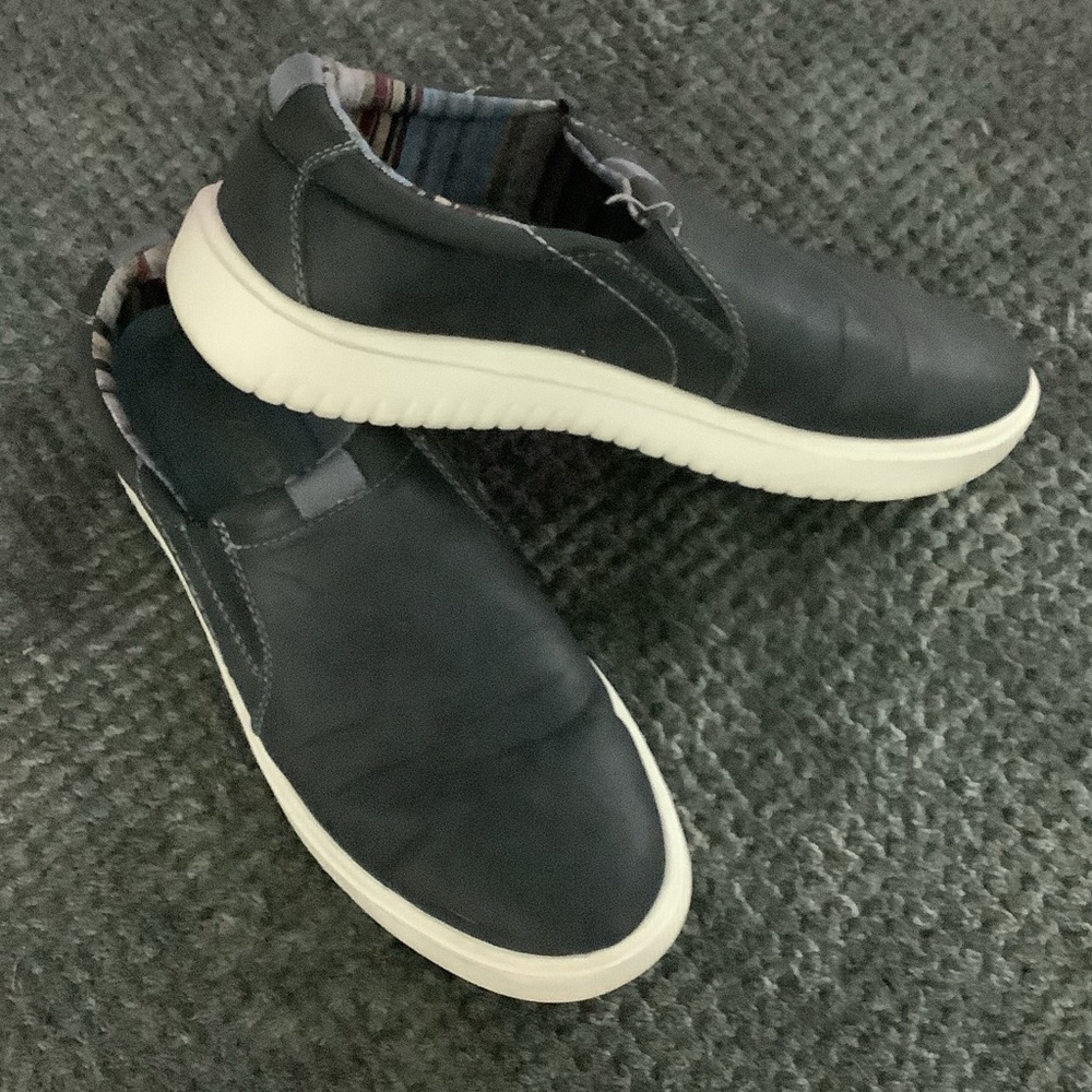 Izod Men's Slip-On Loafers in Black with White Sole